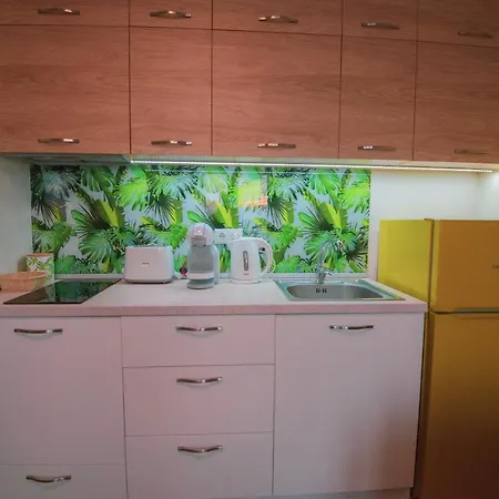 Apartment Romantic Getaway 1-bd With Sea View By Flat Mаnаger *